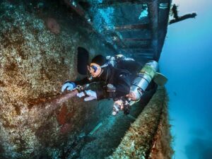 Um El Faroud Wreck diving Best scuba diving in Malta
